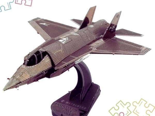 F35 Lightning - Armable 3D